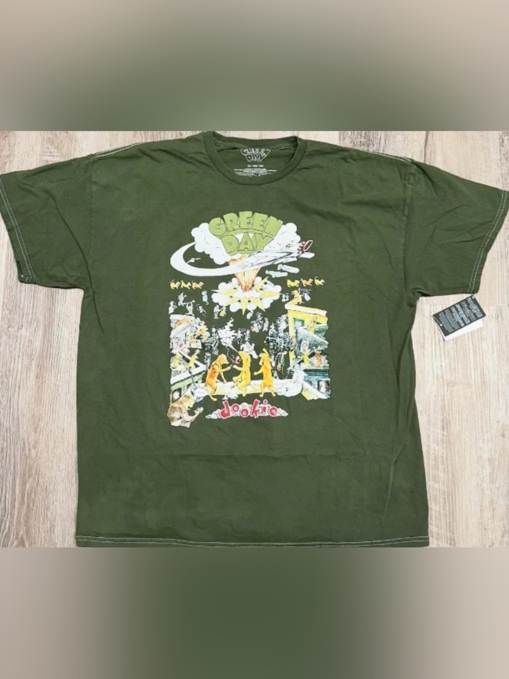 NWT Men's Green Day Shirt Size XL